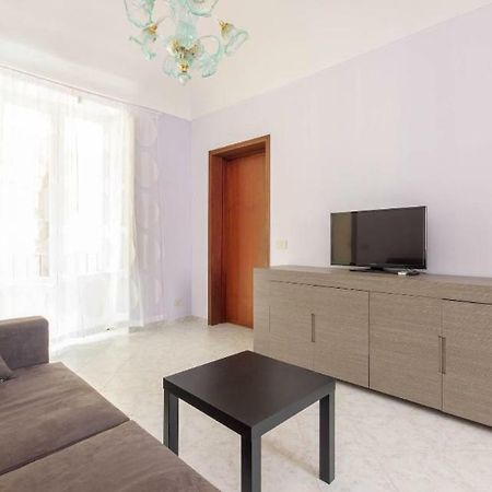 Spacious Modern And Cozy Apartment ตราปานี ภายนอก รูปภาพ
