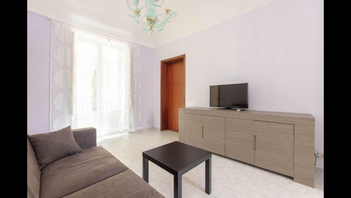 Spacious Modern And Cozy Apartment ตราปานี ภายนอก รูปภาพ