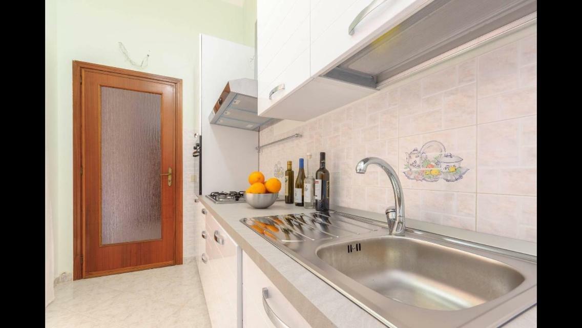 Spacious Modern And Cozy Apartment ตราปานี ภายนอก รูปภาพ