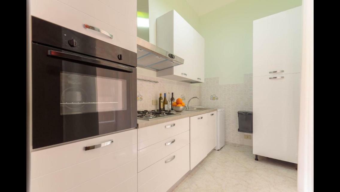 Spacious Modern And Cozy Apartment ตราปานี ภายนอก รูปภาพ